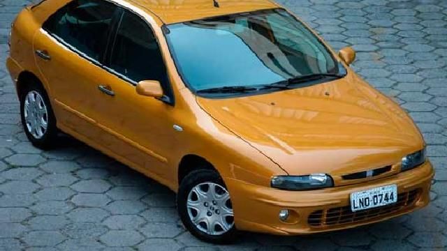 Foto do Carro Fiat Brava ELX 1.6 16V Câmbio Manual 2000